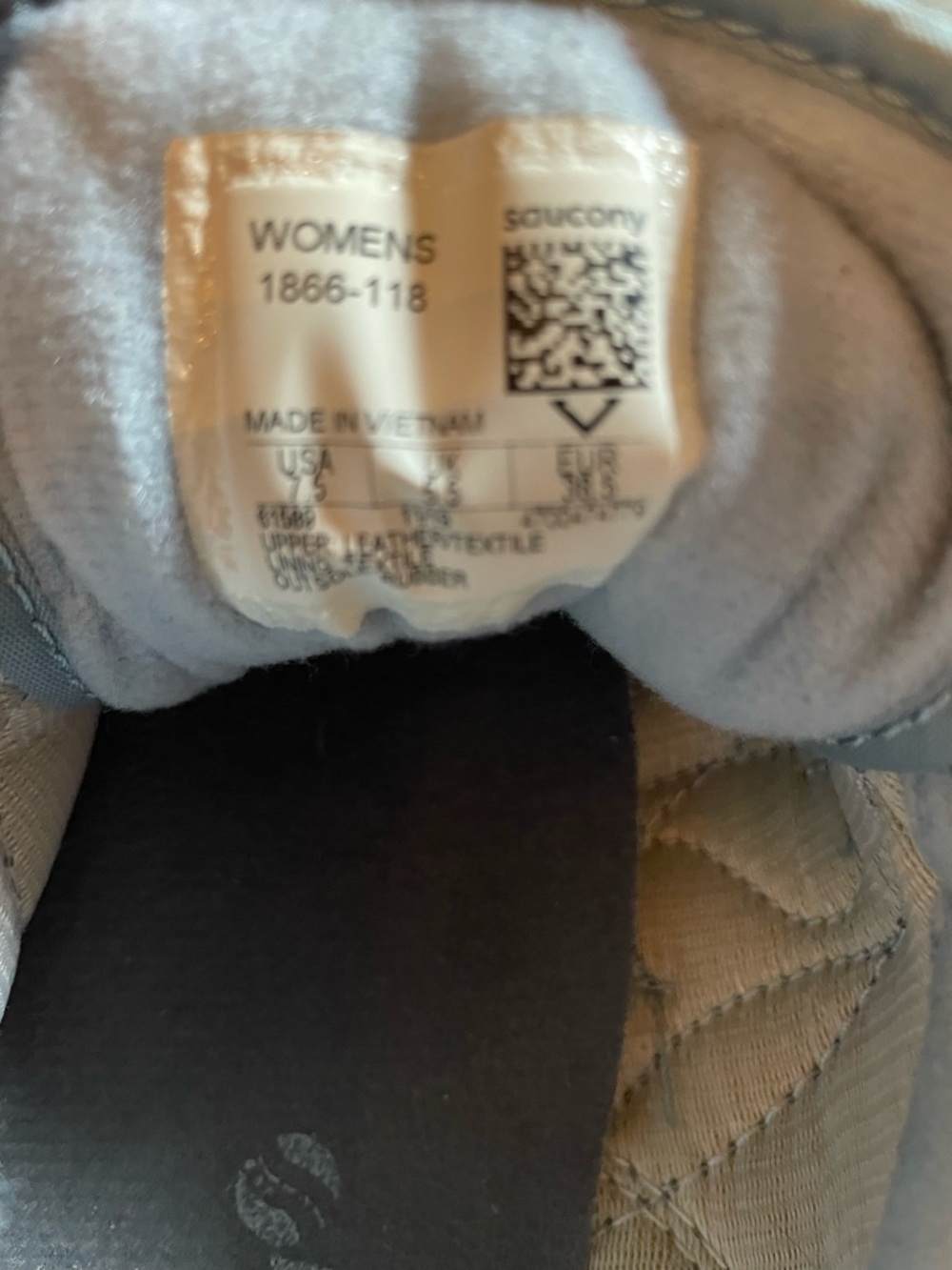 Saucony Jazz Low Pro Sneaker - Picture 11 of 12